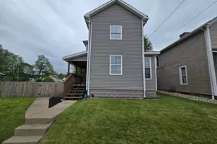 52 S Shawnee Ave, Zanesville, OH 43701 - Photo 1