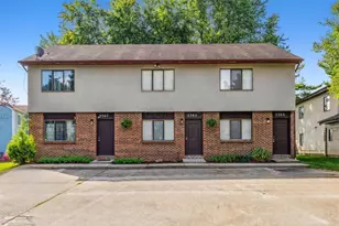 2363 Hampstead Dr, Columbus, OH 43229 - Photo 1