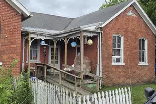 380 E 2nd St, Chillicothe, OH 45601 - Photo 1