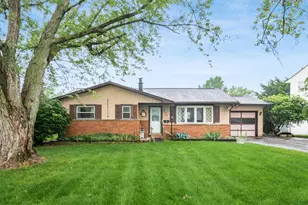 449 Pasadena Ave, Columbus, OH 43228 - Photo 1