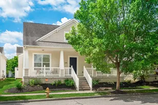 4488 Grand Strand Dr, Grove City, OH 43123 - Photo 1