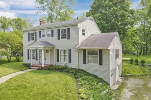 498 Marion Manor Woods, Newark, OH 43055 - Photo 1