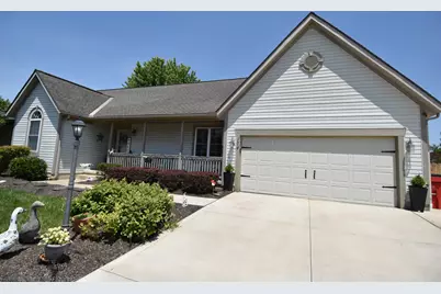 174 Applewood Drive, Pataskala, OH 43062 - Photo 1