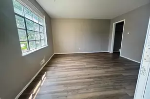1206 E 21st Ave, Columbus, OH 43211 - Photo 1