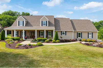 852 Stone Creek Boulevard, Ashland, OH 44805 - Photo 1