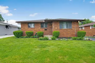 1345 Molly Ln, Columbus, OH 43207 - Photo 1