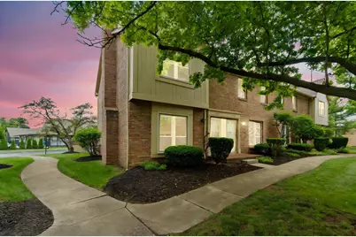 1757 Connors Point Drive, Columbus, OH 43220 - Photo 1