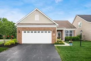 8105 Jitterbug Ln, Pickerington, OH 43147 - Photo 1