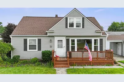 401 E 288th Street, Willowick, OH 44095 - Photo 1