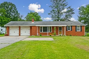 1508 W Hanley Rd, Mansfield, OH 44904 - Photo 1