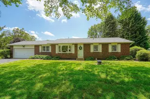 4979 Johnanne Dr, Groveport, OH 43125 - Photo 1