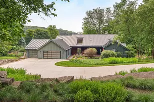 150 Pinehurst Dr, Granville, OH 43023 - Photo 1