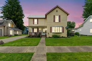 115 Maple Ave, Utica, OH 43080 - Photo 1
