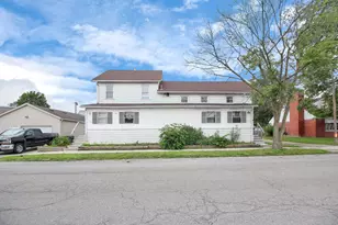 16 Plum St, Ashville, OH 43103 - Photo 1