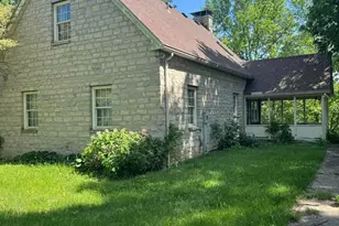 2101 Rainbow Dr NW, Lancaster, OH 43130 - Photo 1