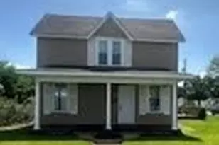 121 Maple St, London, OH 43140 - Photo 1