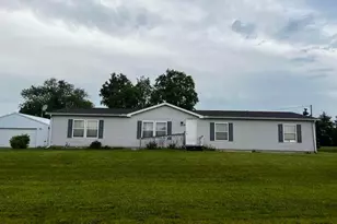 151 Cir Dr SW, Etna, OH 43062 - Photo 1