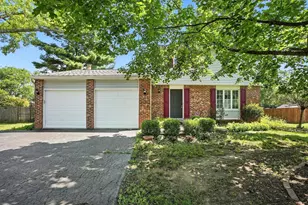 9898 Melody Ln, Pickerington, OH 43147 - Photo 1