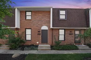 1761 Willoway Cir N, Columbus, OH 43220 - Photo 1