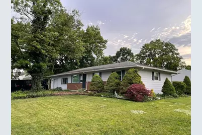 2275 Wadsworth Drive, Columbus, OH 43232 - Photo 1