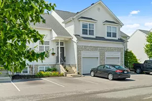 8253 Deering Oaks Dr, Blacklick, OH 43004 - Photo 1