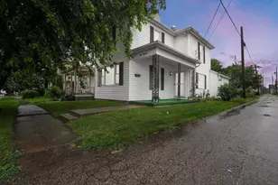 118 W Ohio St, Circleville, OH 43113 - Photo 1