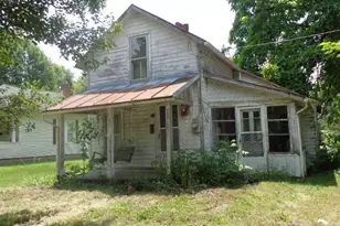 207 Nichols St, Cardington, OH 43315 - Photo 1