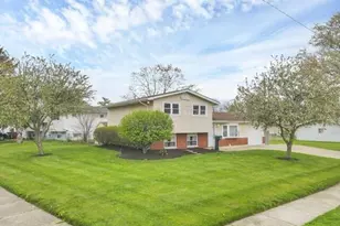 3667 Sheldon Pl, Grove City, OH 43123 - Photo 1