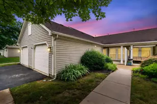 5556 Parkshire Dr, Columbus, OH 43229 - Photo 1