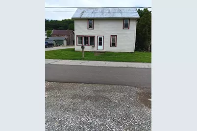 323 Galation Street, Glenmont, OH 44628 - Photo 1