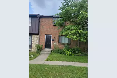 4867 Foxcroft Court, Columbus, OH 43232 - Photo 1