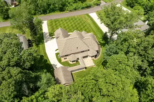 10260 Carmel Dr, Plain City, OH 43064 - Photo 1