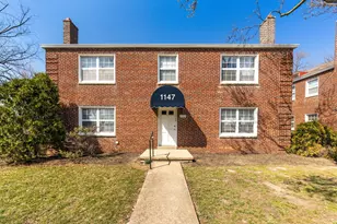 1147 S Cassingham Rd, Columbus, OH 43209 - Photo 1