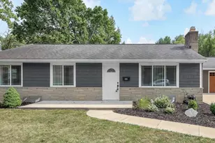 2579 Wickliffe Rd, Columbus, OH 43221 - Photo 1