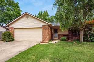 2010 Shallowford Ave, Columbus, OH 43235 - Photo 1