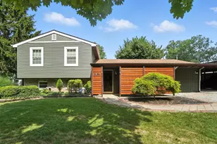 3058 Burris Dr, Marion, OH 43302 - Photo 1