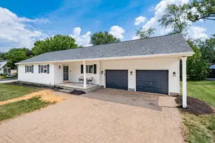 165 W Old Powell Rd, Powell, OH 43065 - Photo 1