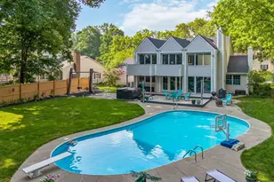 1318 Hickory Ridge Ln, Columbus, OH 43235 - Photo 1