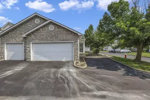 6658 Lagrange Dr, Canal Winchester, OH 43110 - Photo 1
