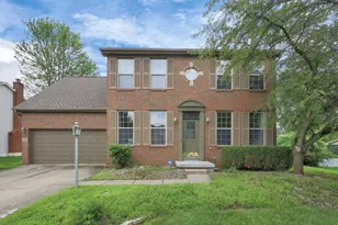 825 Brookside Dr, Pickerington, OH 43147 - Photo 1