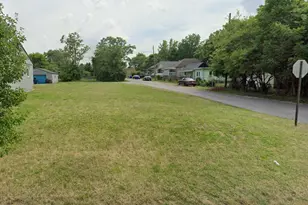 485 Stambaugh Ave, Columbus, OH 43207 - Photo 1