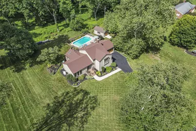 680 Rainbow Drive NW, Lancaster, OH 43130 - Photo 1