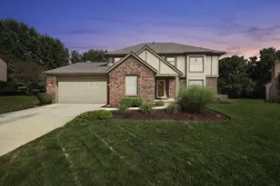 13048 Coventry Ave, Pickerington, OH 43147 - Photo 1