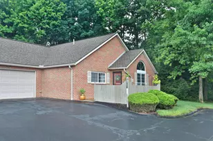 6828 Silverrock Dr, New Albany, OH 43054 - Photo 1