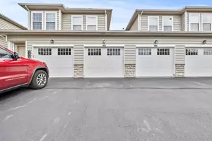 5380 Nottinghamshire Ln, Westerville, OH 43081 - Photo 1