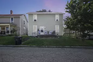 122 S Cedar Ave, Lancaster, OH 43130 - Photo 1