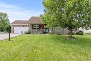 180 Jefferson Ridge Dr, Pataskala, OH 43062 - Photo 1