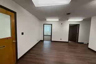 111 W Wheeling St, Lancaster, OH 43130 - Photo 1