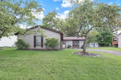 1079 Fairfield Drive, Marysville, OH 43040 - Photo 1