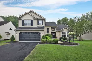 983 Sandrock Ave, Reynoldsburg, OH 43068 - Photo 1